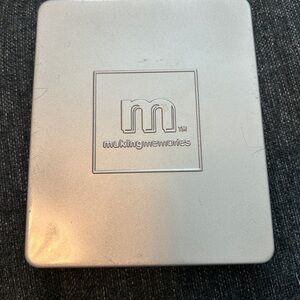 Making Memories Silver Storage Tin